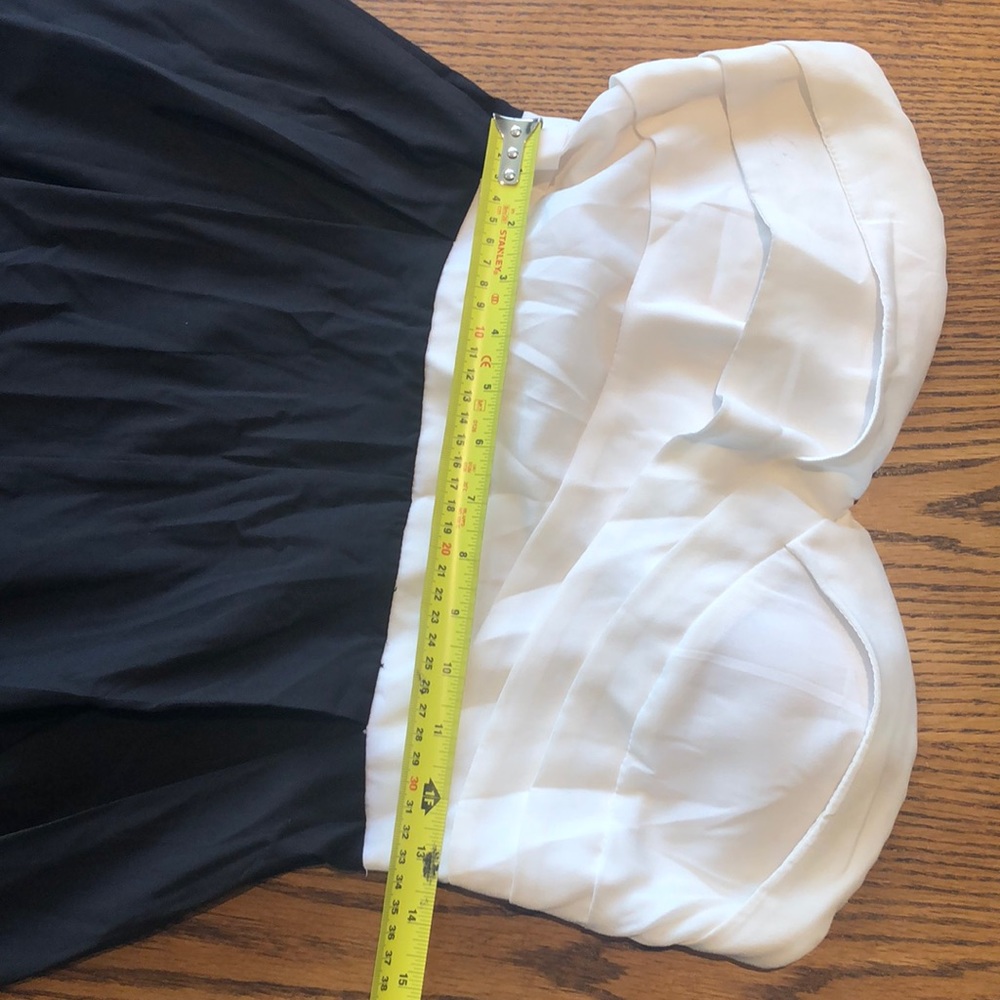 Romper - Picture 2 of 4